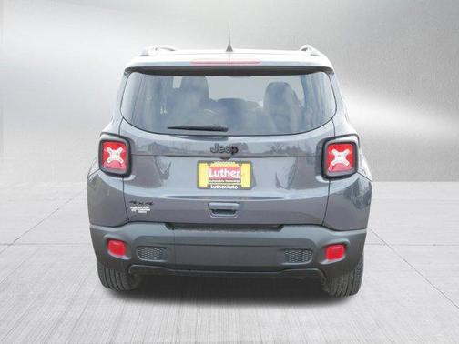 Graphite Gray 2023 Jeep Renegade Altitude