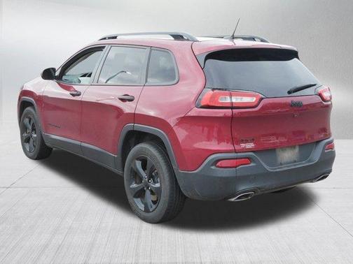 2016 Jeep Cherokee Altitude