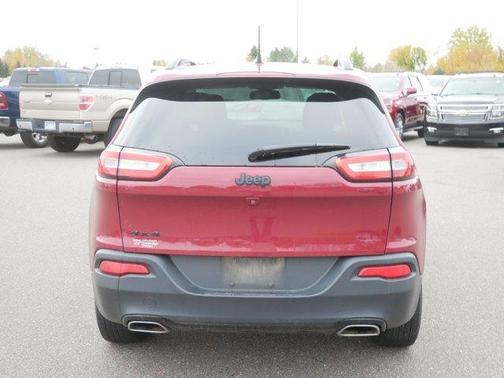 2016 Jeep Cherokee Altitude