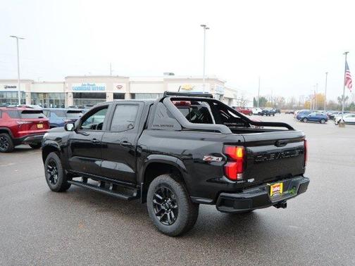 Black 2026 Chevrolet Colorado Z71
