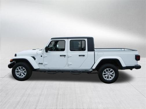 2023 Jeep Gladiator Sport