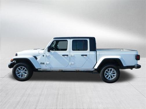 2023 Jeep Gladiator Sport