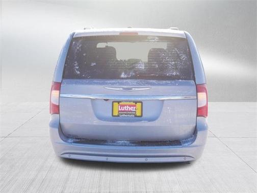 2013 Chrysler Town & Country Touring-L