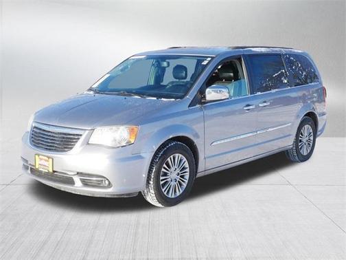 2013 Chrysler Town & Country Touring-L