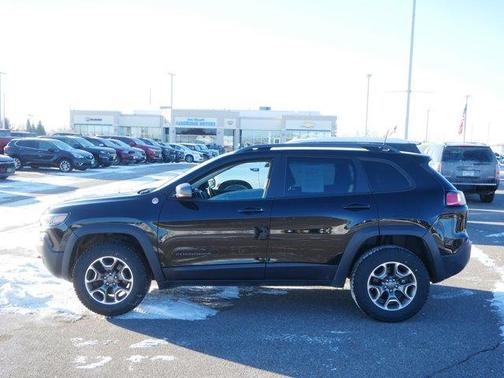 2020 Jeep Cherokee Trailhawk