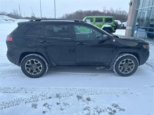 2020 Jeep Cherokee Trailhawk