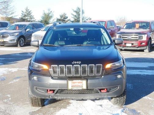 2020 Jeep Cherokee Trailhawk