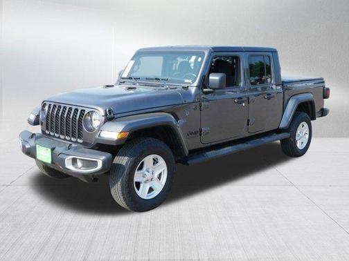 2022 Jeep Gladiator Sport