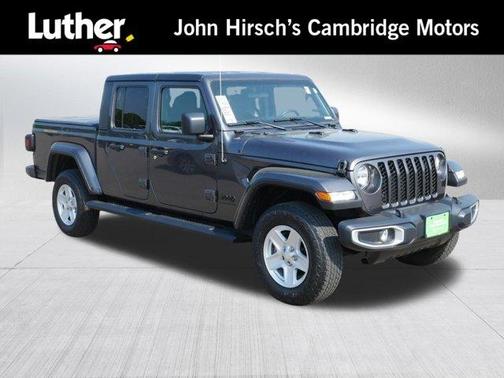 2022 Jeep Gladiator Sport