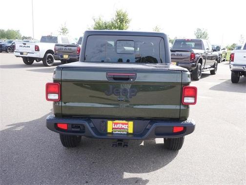 2023 Jeep Gladiator Sport