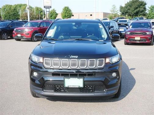 2022 Jeep Compass Latitude Lux