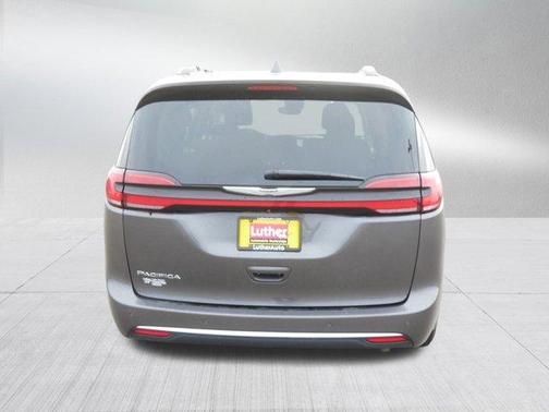 Granite Crystal Clearcoat Metallic 2021 Chrysler Pacifica Touring