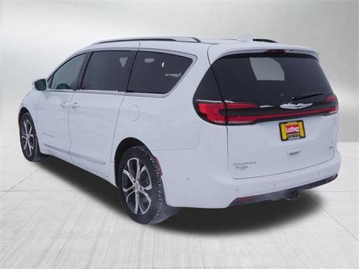 2022 Chrysler Pacifica Pinnacle