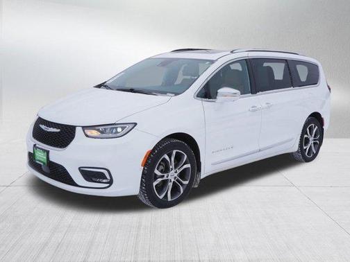 2022 Chrysler Pacifica Pinnacle