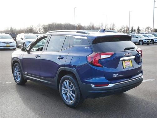 2022 GMC Terrain SLT
