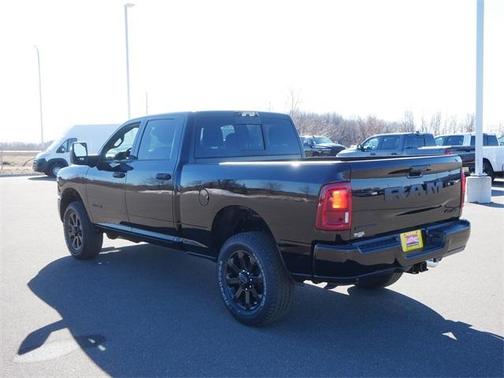 Diamond Black 2026 RAM 3500 Big Horn
