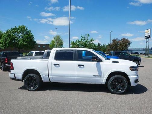 Bright White Clearcoat 2026 RAM 1500 Big Horn