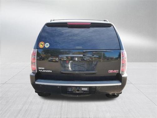 2010 GMC Yukon Denali