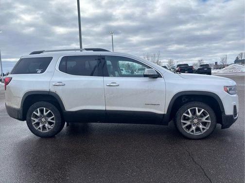 2021 GMC Acadia SLT
