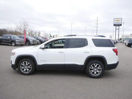 White Frost Tri-Coat 2021 GMC Acadia SLT