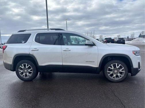 2021 GMC Acadia SLT