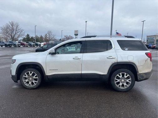 2021 GMC Acadia SLT