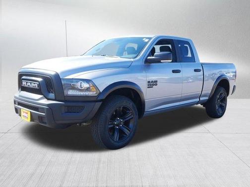 Billet Silver Metallic Clearcoat 2022 RAM 1500 Classic SLT