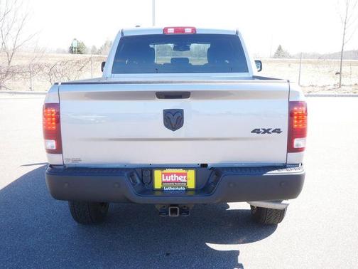 Billet Silver Metallic Clearcoat 2022 RAM 1500 Classic SLT