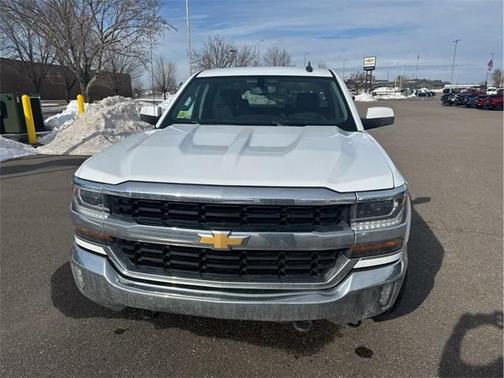 Summit White 2018 Chevrolet Silverado 1500 LT
