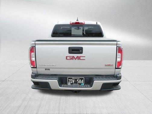 2017 GMC Canyon SLE