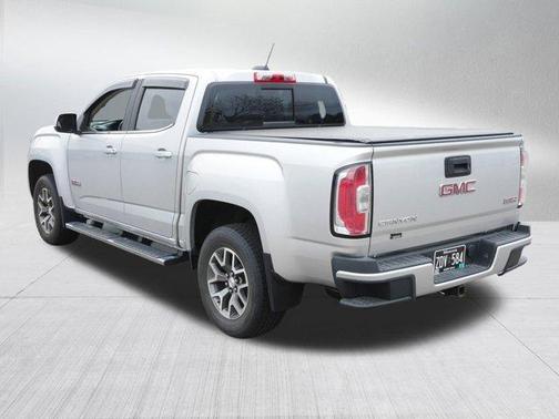 2017 GMC Canyon SLE