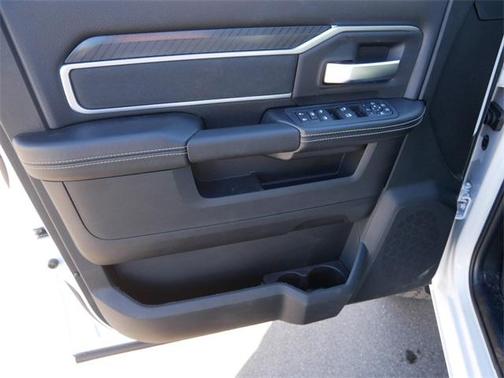 Bright White Clearcoat 2026 RAM 3500 Big Horn