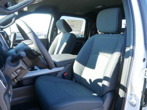 Bright White Clearcoat 2026 RAM 3500 Big Horn