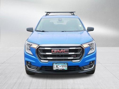 2024 GMC Terrain AT4