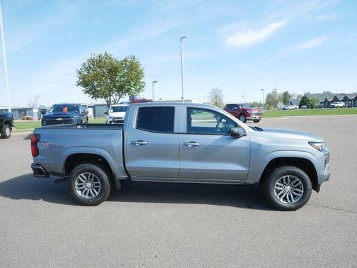 Sterling Gray Metallic 2026 Chevrolet Colorado LT