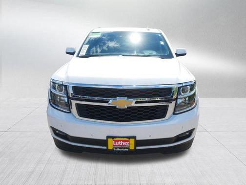 Iridescent Pearl Tricoat 2020 Chevrolet Suburban LT