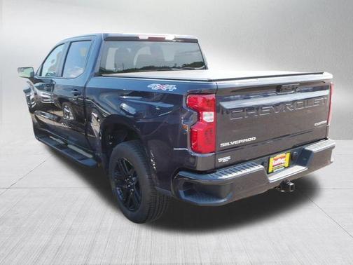 Dark Ash Metallic 2023 Chevrolet Silverado 1500 Custom