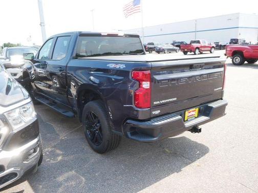 Dark Ash Metallic 2023 Chevrolet Silverado 1500 Custom