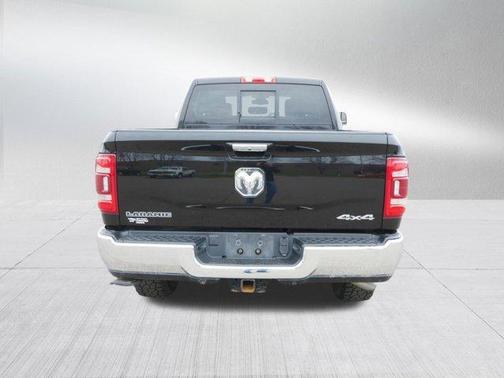 2022 RAM 3500 Laramie