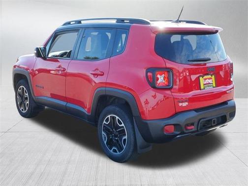2016 Jeep Renegade Trailhawk