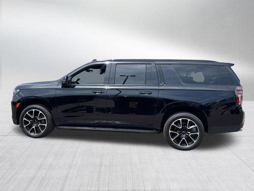 Black 2022 Chevrolet Suburban RST
