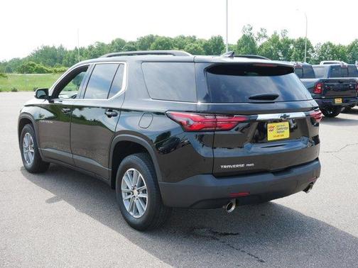 2022 Chevrolet Traverse LT Leather