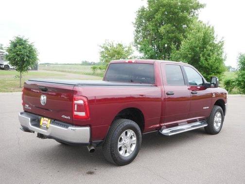 Delmonico Red Pearlcoat 2024 RAM 3500 Big Horn