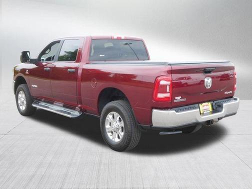 Delmonico Red Pearlcoat 2024 RAM 3500 Big Horn