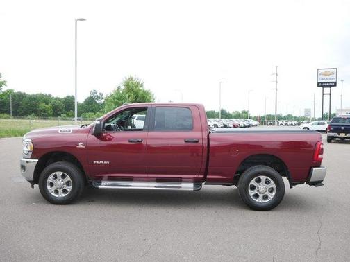 Delmonico Red Pearlcoat 2024 RAM 3500 Big Horn