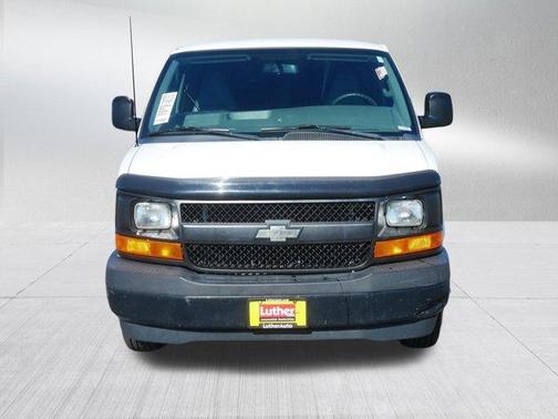Summit White 2017 Chevrolet Express 2500 Work Van