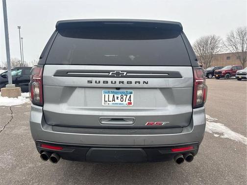 2023 Chevrolet Suburban RST