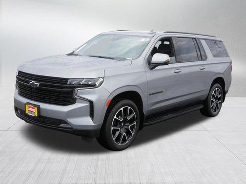 2023 Chevrolet Suburban RST