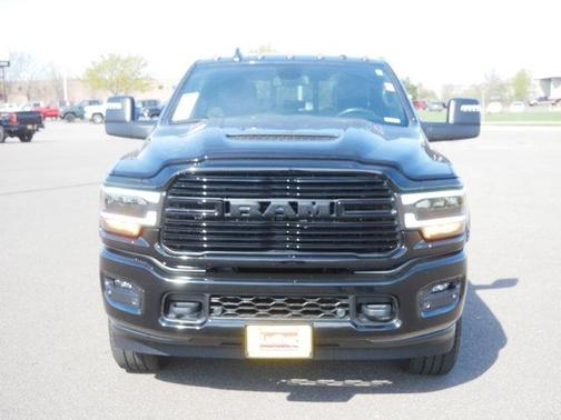 Diamond Black 2023 RAM 2500 Laramie