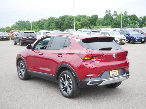 Chili Red Metallic 2020 Buick Encore GX Essence